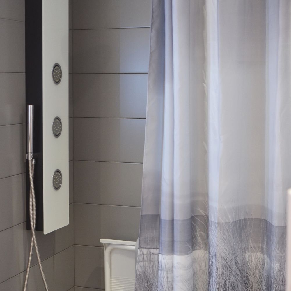 bathroom curtains